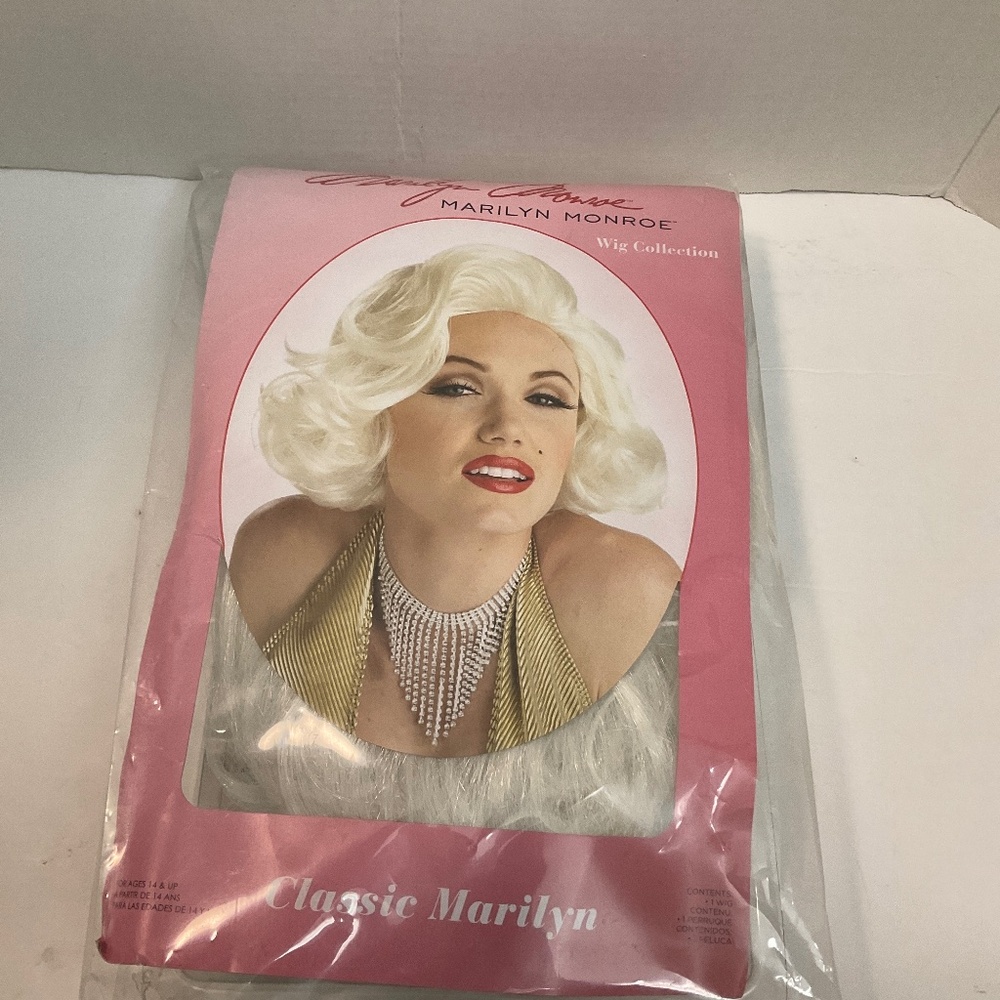 Marilyn Monroe Collection Classic Marilyn Wig # 70468
